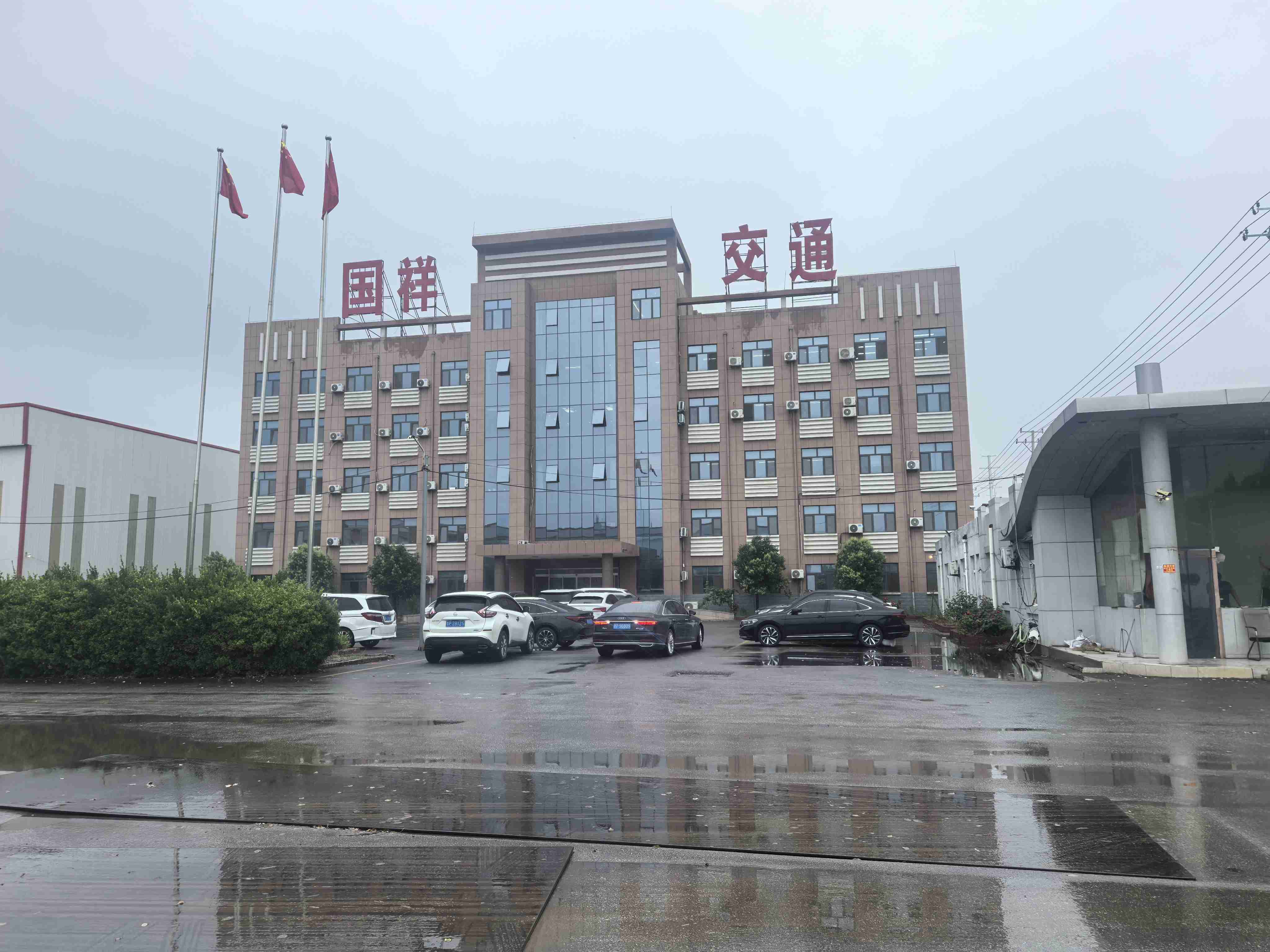 雅安市三波波形护栏浸塑波形护栏 - 哪里好